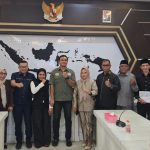 Foto : RDP Tim Pansus RTRW dengan Komunitas Save Ake Gaale
